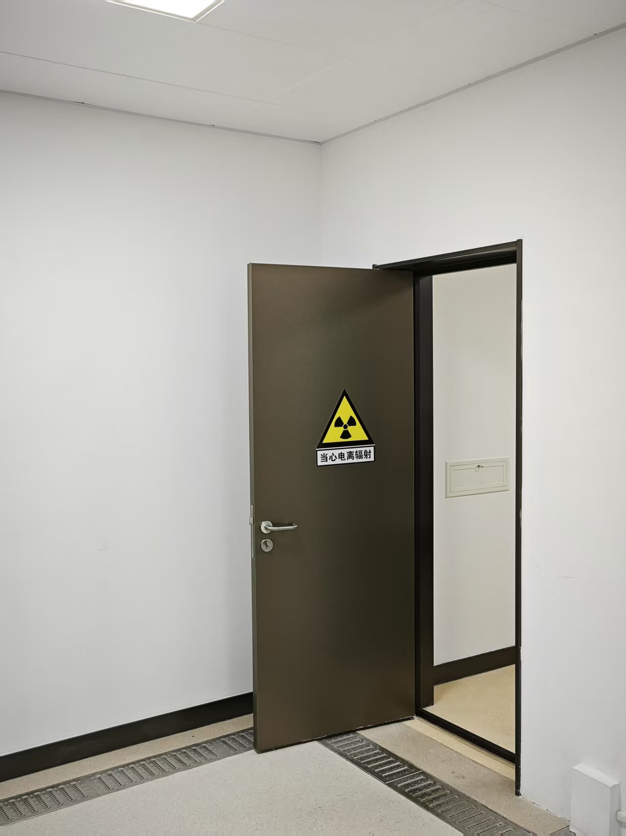 淮安CT室手动单开防护铅门