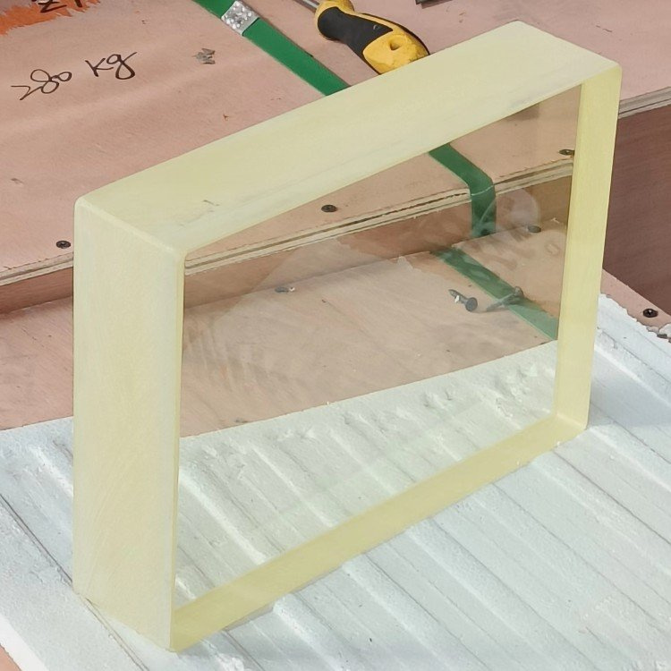 淮安铅玻璃是什么材料做的